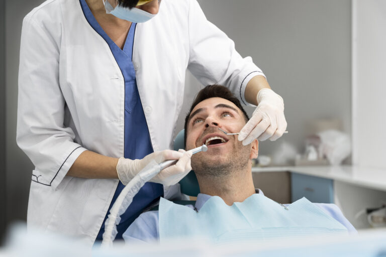 Dentist check-up after wisdom tooth removal in Dubai