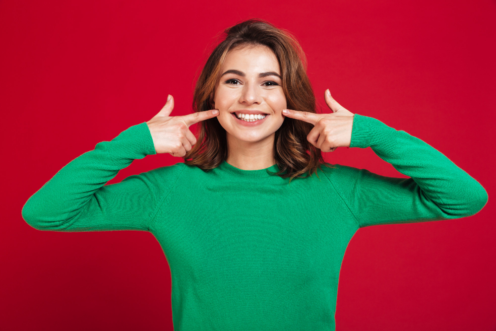 What Is a Hollywood Smile Makeover?