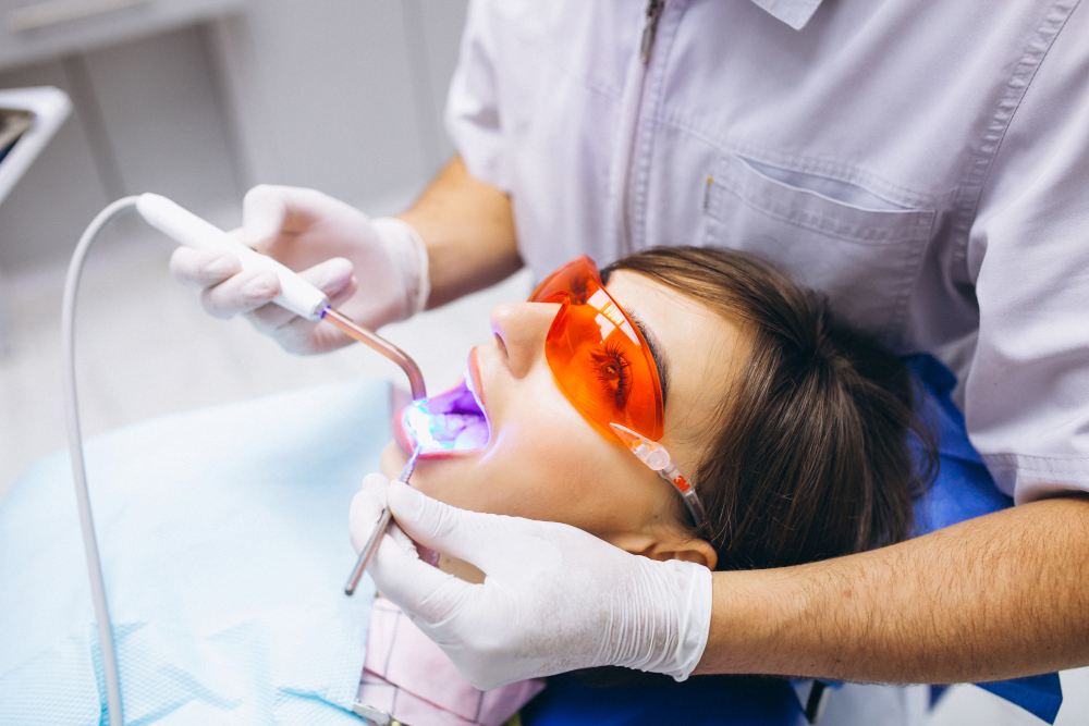 Dental scaling and polishing instruments for teeth cleaning